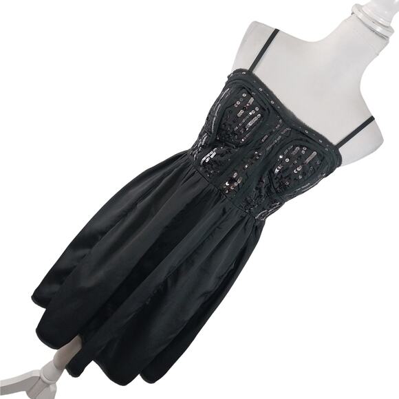 AMERICAN EAGLE! GORGEOUS GRAY SEQUINNED BODICE REMOVABLE STRAP MINI DRESS! SZ 12 - Picture 1 of 9